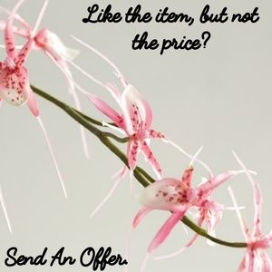 ACCEPTING ALL REASONABLE OFFER'S!❤️